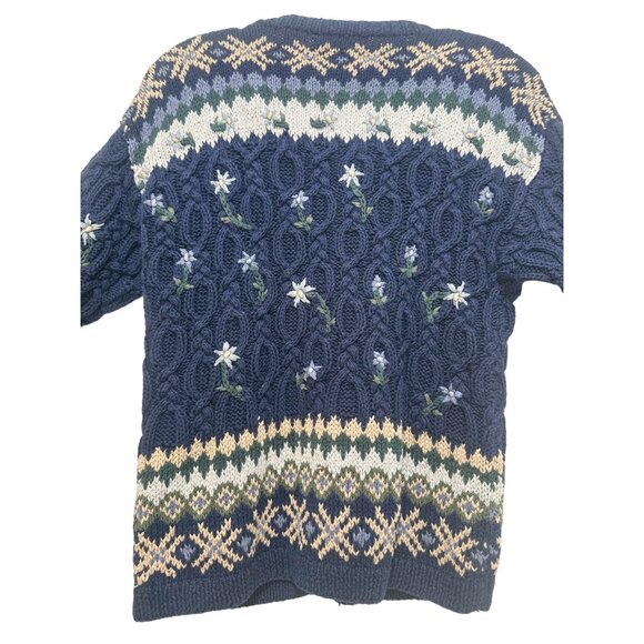 Northern Isles Hand Knit Floral Embroidery Cardigan Sweater Small 90s Novelty - Picture 4 of 16